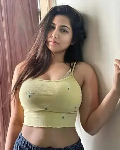 Escorts Phek